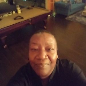 Meet your Posher, Deborah